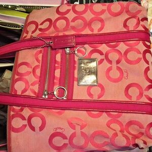 COACH POPPY PINK XL TOTE light wear